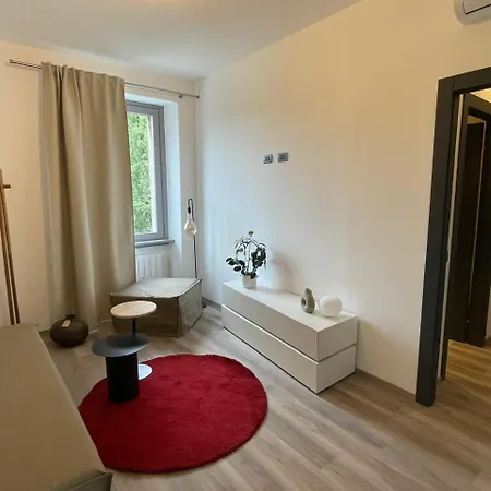Flora Inn, Ca' Baion ברגמו