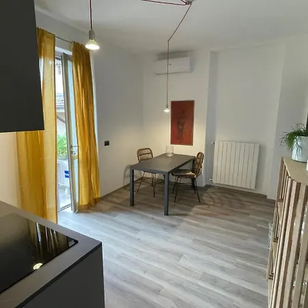 Flora Inn, Ca' Baion Apartament *