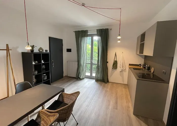 Flora Inn, Ca' Baion 아파트 베르가모