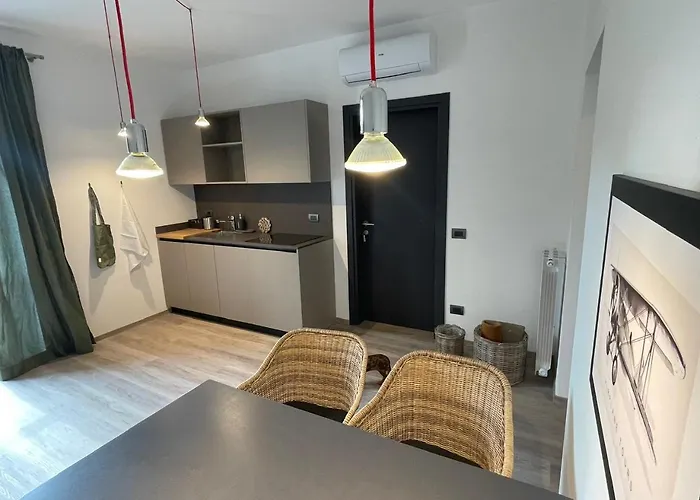 Flora Inn, Ca' Baion 아파트 베르가모