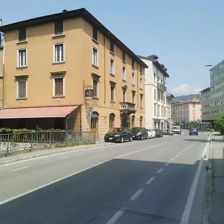 Flora Inn, Ca' Baion Apartment